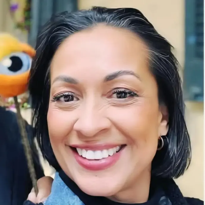 Samara founder of Hendrix The Bus